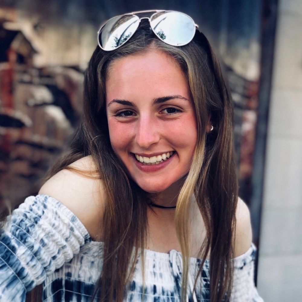 Meet your Posher, Fallon